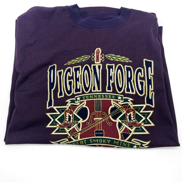 Vintage Single Stitch Purple Pigeon Forge‎ Tennessee Short Sleeve Shirt-Size L - Picture 1 of 6